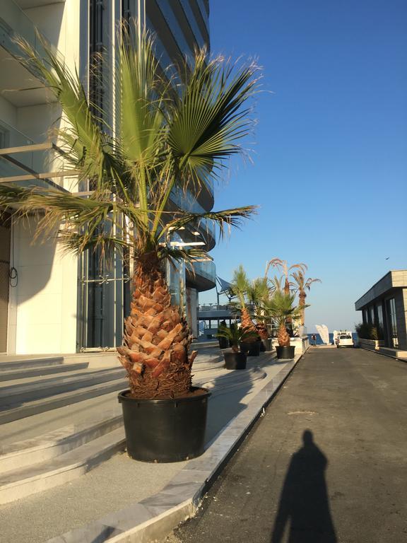 Arthemis Apartment Mamaia Luaran gambar